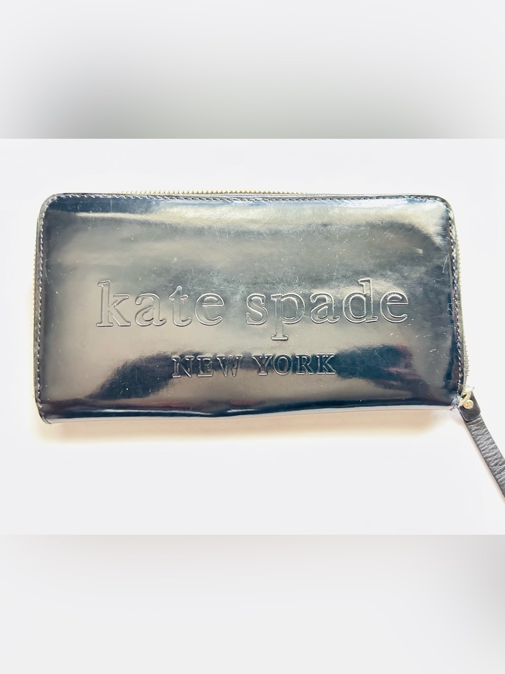 Kate Spade Black Glossy Patent Leather Zip Wallet W/ Embol